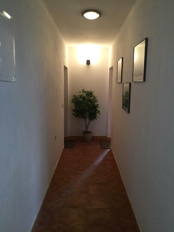 Apartments Villa Dolmar Vodice Buitenkant foto